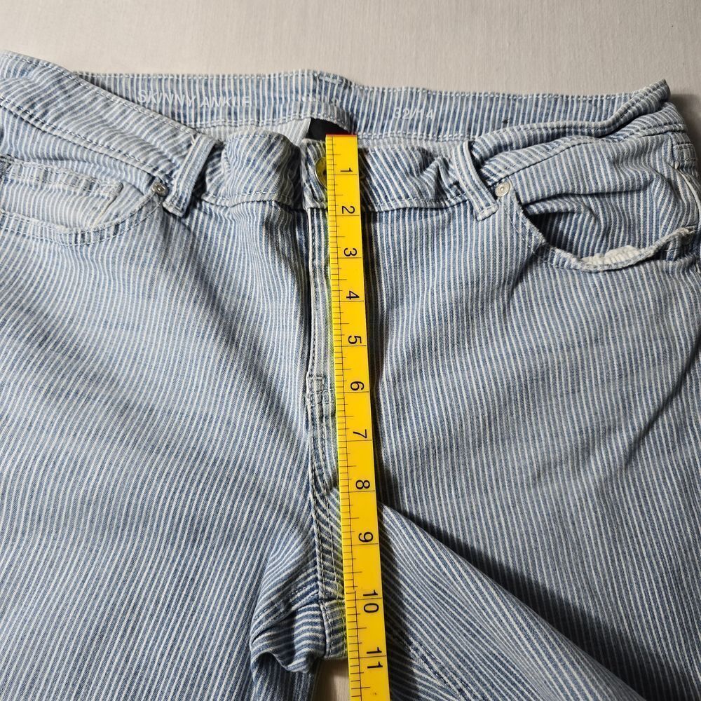 A.N.A Blue And White Striped Women's Skinny Ankle Jeans - Picture 12 of 13